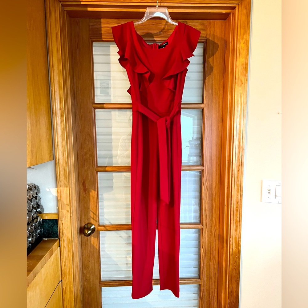 Red Jumpsuit, size 6, Aqua brand